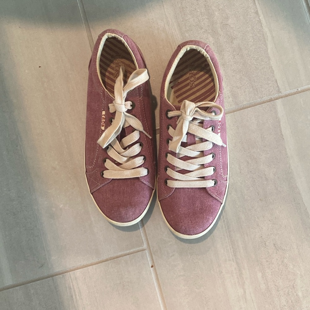 Taos Canvas Sneakers-Mauve pink color